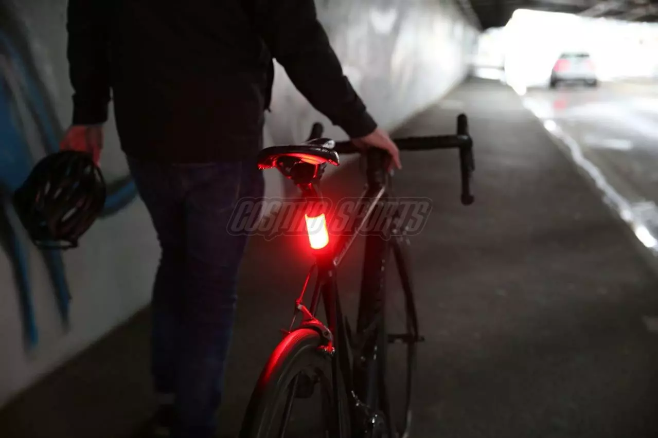 Knog Cobber MID Fahrradlampe Rote LED 7 Knog Cobber MID Fahrradlampe Rote LED – Bild 5