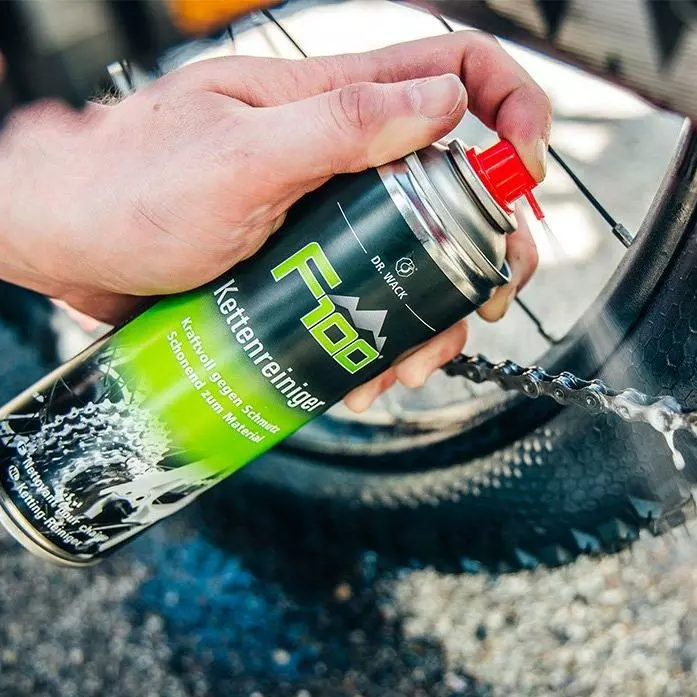 F100 Kettenreiniger 4 F100 Kettenreiniger – Bild 2