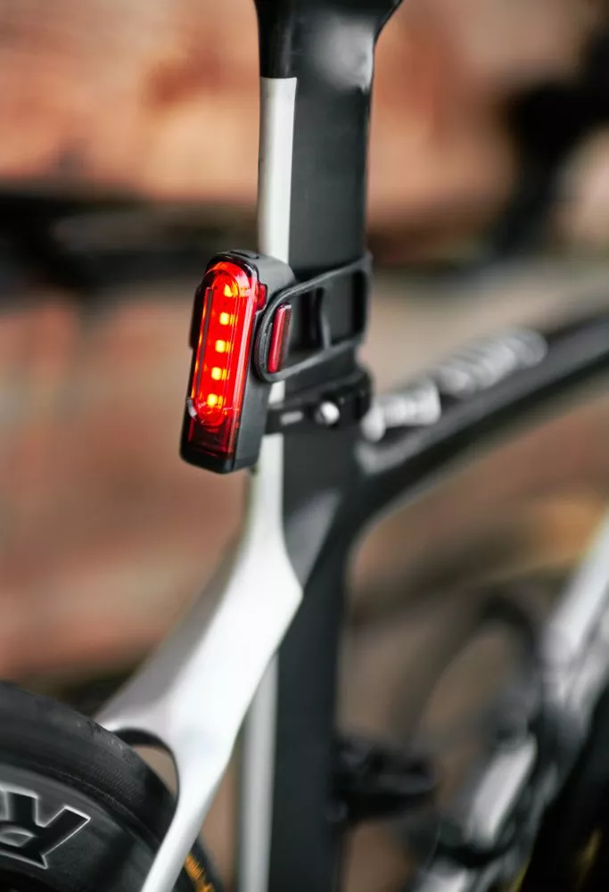 Lezyne Strip Drive StVZO Fahrradrücklicht 5 Lezyne Strip Drive StVZO Fahrradrücklicht – Bild 3