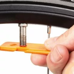 SKS Germany Set - Pumpe/Werkzeug/Reifenheber -Renthal-Laden sks germany set levermen 3 3840x2160 1