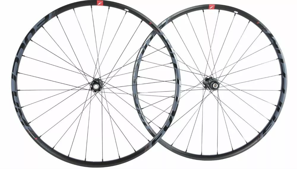 Fulcrum Laufradsatz "Red Zone 5" 3 Fulcrum Laufradsatz "Red Zone 5"